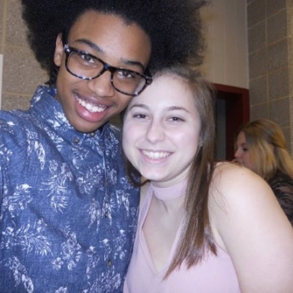 Meet your Posher, Audrey - Picture 1 of 1